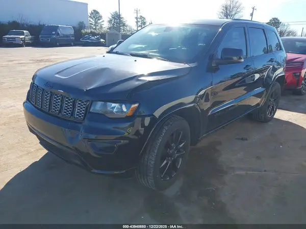 1C4RJEAG8JC431019 2018 JEEP GRAND CHEROKEE - Image 2