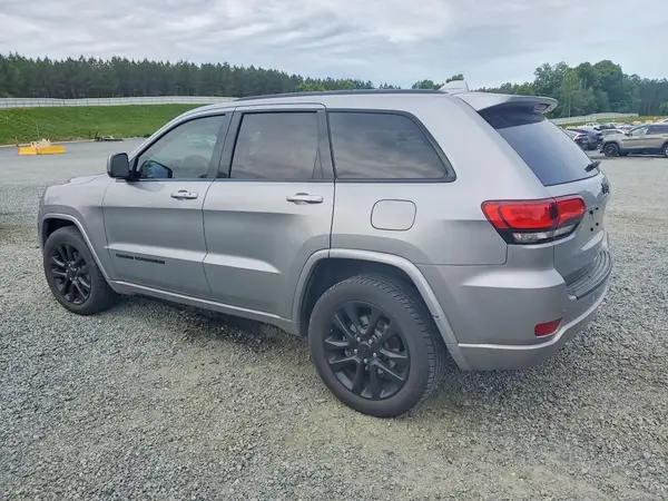 1C4RJEAG8KC572142 2019 JEEP GRAND CHEROKEE - Image 2