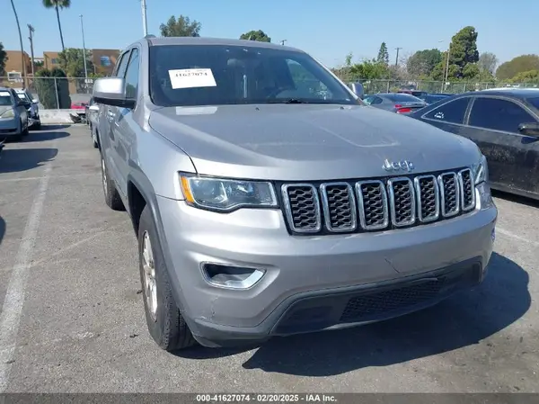 1C4RJEAG8KC621758 2019 JEEP GRAND CHEROKEE - Image 1