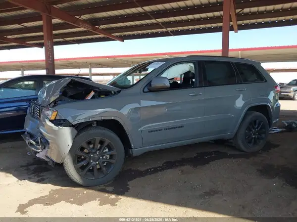1C4RJEAG8KC672631 2019 JEEP GRAND CHEROKEE - Image 2