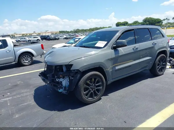 1C4RJEAG8KC839215 2019 JEEP GRAND CHEROKEE - Image 2