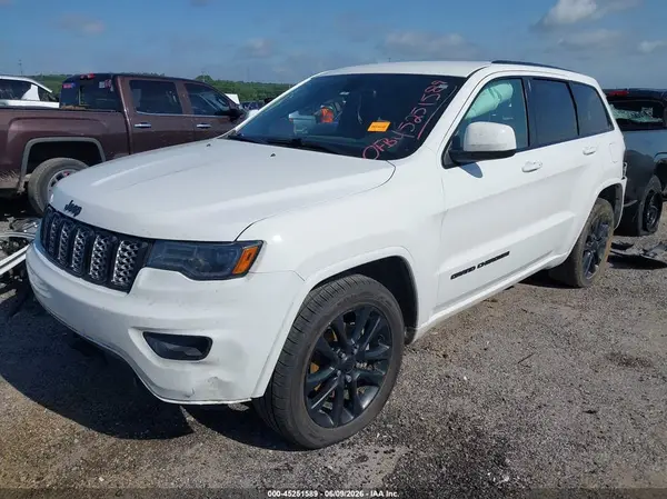 1C4RJEAG8LC211639 2020 JEEP GRAND CHEROKEE - Image 2