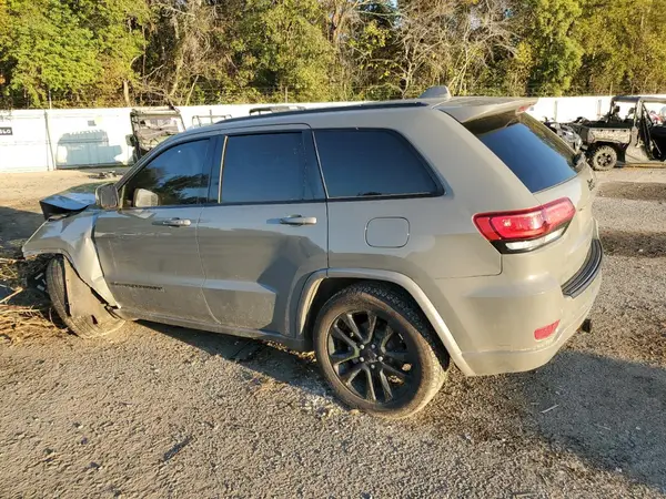 1C4RJEAG8LC306394 2020 JEEP GRAND CHEROKEE - Image 2