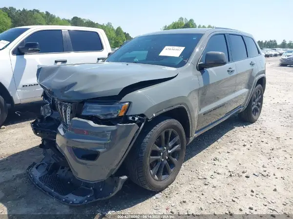 1C4RJEAG8LC391785 2020 JEEP GRAND CHEROKEE - Image 2