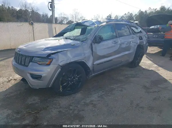 1C4RJEAG8LC430164 2020 JEEP GRAND CHEROKEE - Image 2
