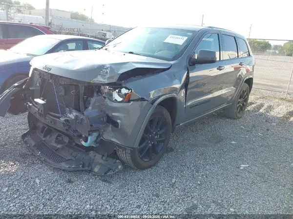 1C4RJEAG8MC719286 2021 JEEP GRAND CHEROKEE - Image 2