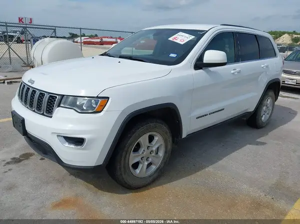 1C4RJEAG9HC642109 2017 JEEP GRAND CHEROKEE - Image 2