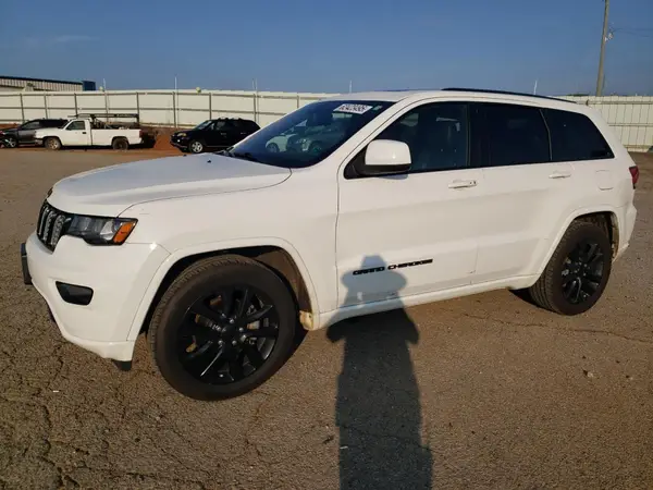 1C4RJEAG9HC702812 2017 JEEP GRAND CHEROKEE - Image 1