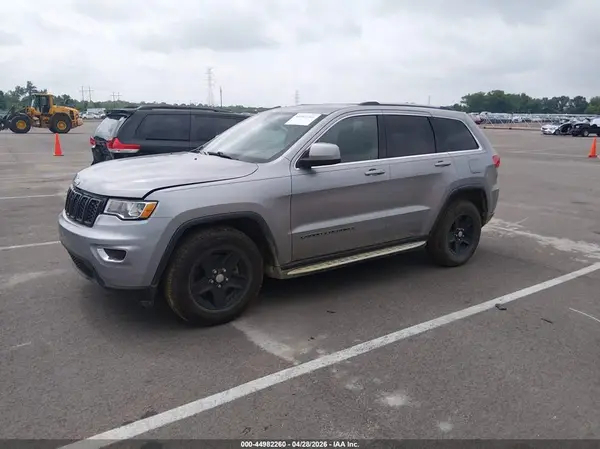 1C4RJEAG9HC888481 2017 JEEP GRAND CHEROKEE - Image 2
