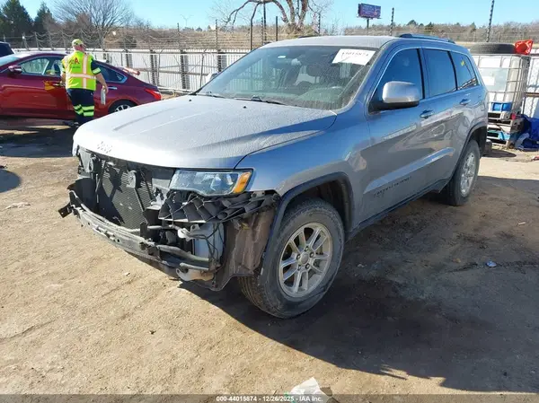 1C4RJEAG9JC109540 2018 JEEP GRAND CHEROKEE - Image 2