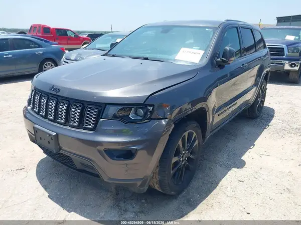 1C4RJEAG9JC197408 2018 JEEP GRAND CHEROKEE - Image 2