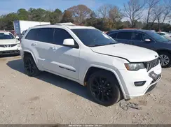 1C4RJEAG9JC208696 2018 JEEP GRAND CHEROKEE
