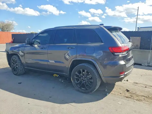 1C4RJEAG9JC253041 2018 JEEP GRAND CHEROKEE - Image 2