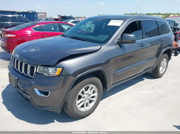 1C4RJEAG9JC301265 2018 JEEP GRAND CHEROKEE - Image 2