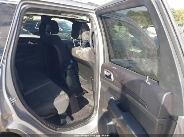 1C4RJEAG9JC338705 2018 JEEP GRAND CHEROKEE - Image 8