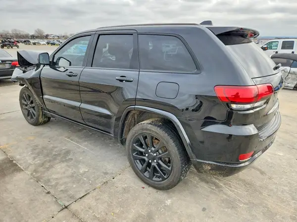 1C4RJEAG9JC429182 2018 JEEP GRAND CHEROKEE - Image 2