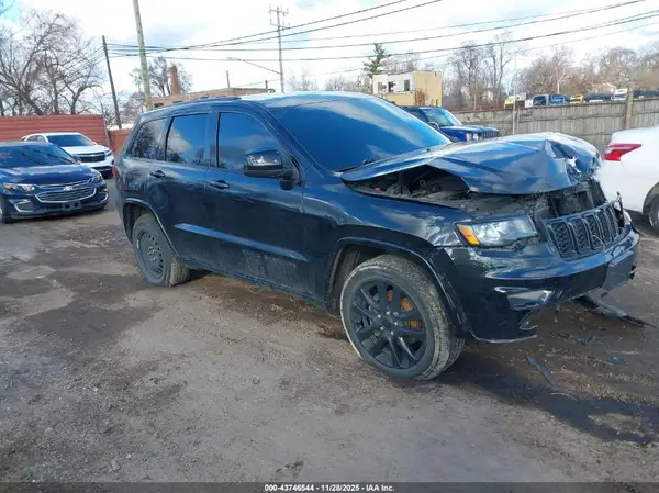1C4RJEAG9JC460187 2018 JEEP GRAND CHEROKEE