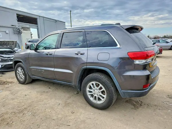 1C4RJEAG9JC460528 2018 JEEP GRAND CHEROKEE - Image 2