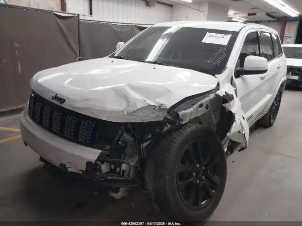 1C4RJEAG9JC511901 2018 JEEP GRAND CHEROKEE - Image 2