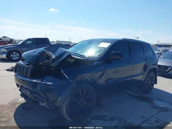 1C4RJEAG9KC543040 2019 JEEP GRAND CHEROKEE - Image 2