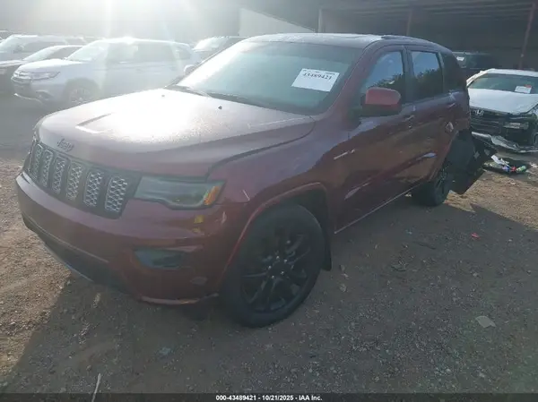 1C4RJEAG9LC428231 2020 JEEP GRAND CHEROKEE - Image 2