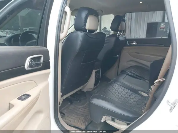 1C4RJEAG9MC597800 2021 JEEP GRAND CHEROKEE - Image 8