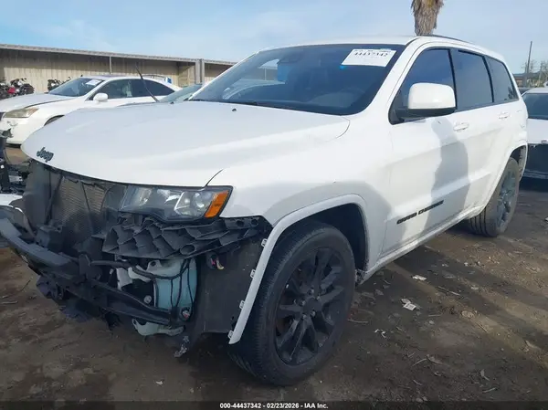 1C4RJEAG9MC681664 2021 JEEP GRAND CHEROKEE - Image 2