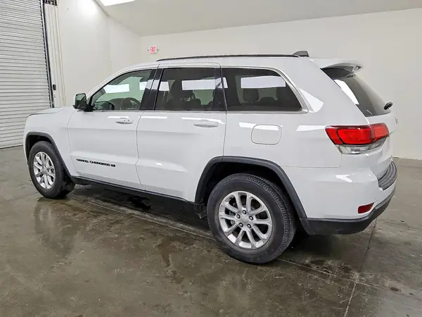 1C4RJEAG9NC180677 2022 JEEP GRAND CHEROKEE - Image 2