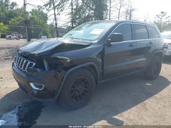 1C4RJEAGXHC757043 2017 JEEP GRAND CHEROKEE - Image 2