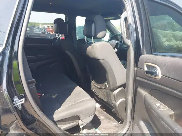 1C4RJEAGXHC757043 2017 JEEP GRAND CHEROKEE - Image 8