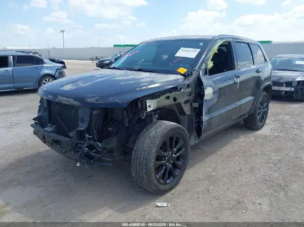 1C4RJEAGXHC826653 2017 JEEP GRAND CHEROKEE - Image 2