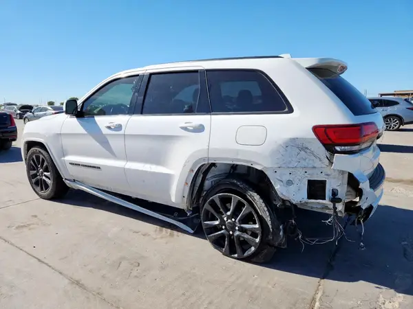 1C4RJEAGXHC826703 2017 JEEP GRAND CHEROKEE - Image 2