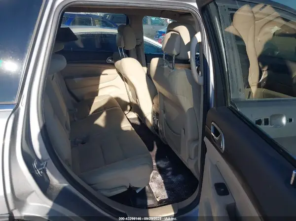 1C4RJEAGXHC837488 2017 JEEP GRAND CHEROKEE - Image 8
