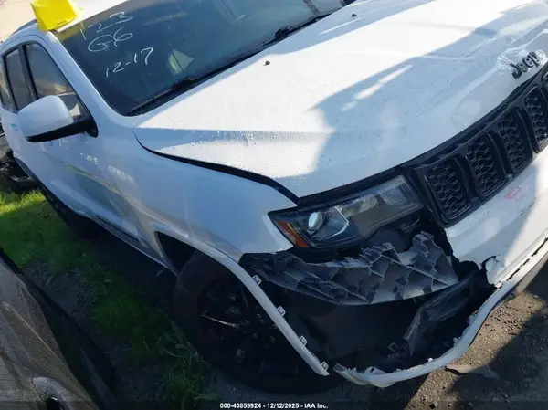 1C4RJEAGXHC952415 2017 JEEP GRAND CHEROKEE - Image 1