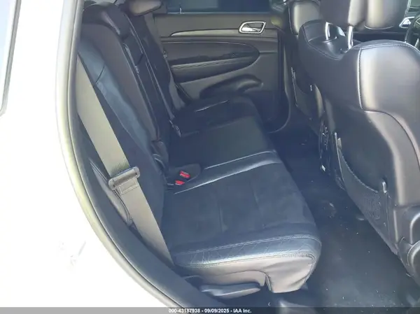 1C4RJEAGXHC952818 2017 JEEP GRAND CHEROKEE - Image 8