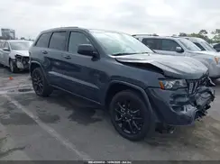 1C4RJEAGXJC208867 2018 JEEP GRAND CHEROKEE