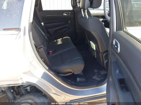1C4RJEAGXJC429126 2018 JEEP GRAND CHEROKEE - Image 8
