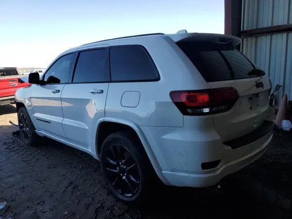 1C4RJEAGXJC489150 2018 JEEP GRAND CHEROKEE - Image 2