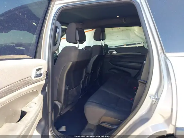 1C4RJEAGXKC857540 2019 JEEP GRAND CHEROKEE - Image 8