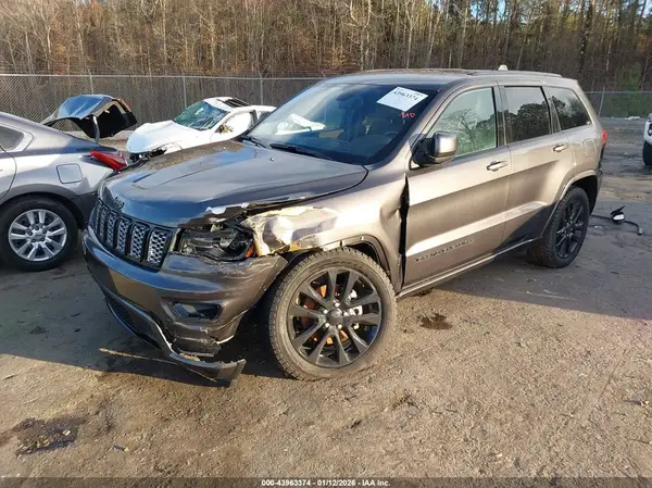 1C4RJEAGXLC268621 2020 JEEP GRAND CHEROKEE - Image 2