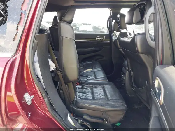 1C4RJEBG0HC635905 2017 JEEP GRAND CHEROKEE - Image 8