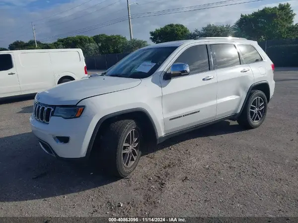 1C4RJEBG0HC669052 2017 JEEP GRAND CHEROKEE - Image 2