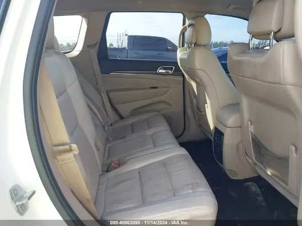 1C4RJEBG0HC669052 2017 JEEP GRAND CHEROKEE - Image 8