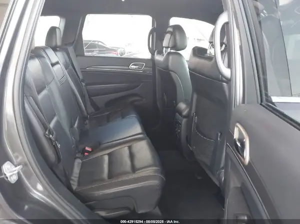 1C4RJEBG0HC813537 2017 JEEP GRAND CHEROKEE - Image 8