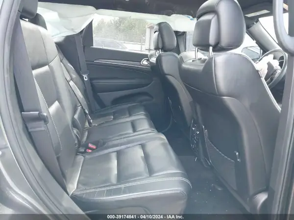 1C4RJEBG0HC887704 2017 JEEP GRAND CHEROKEE - Image 8