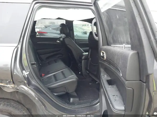 1C4RJEBG0HC950171 2017 JEEP GRAND CHEROKEE - Image 8