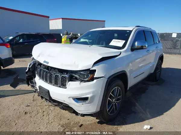 1C4RJEBG0JC132087 2018 JEEP GRAND CHEROKEE - Image 2
