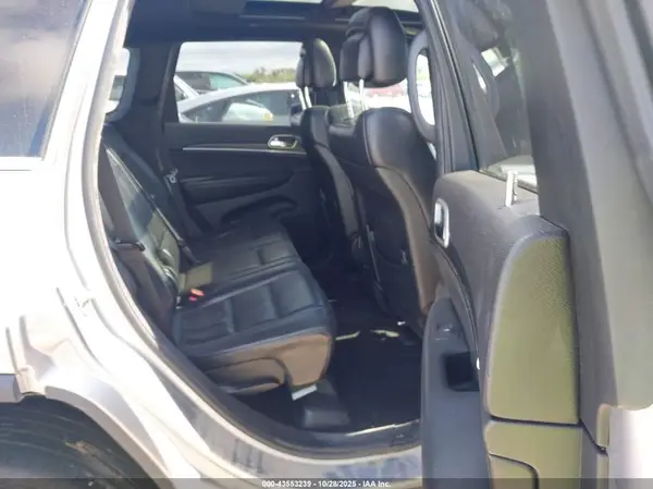 1C4RJEBG0KC715504 2019 JEEP GRAND CHEROKEE - Image 8