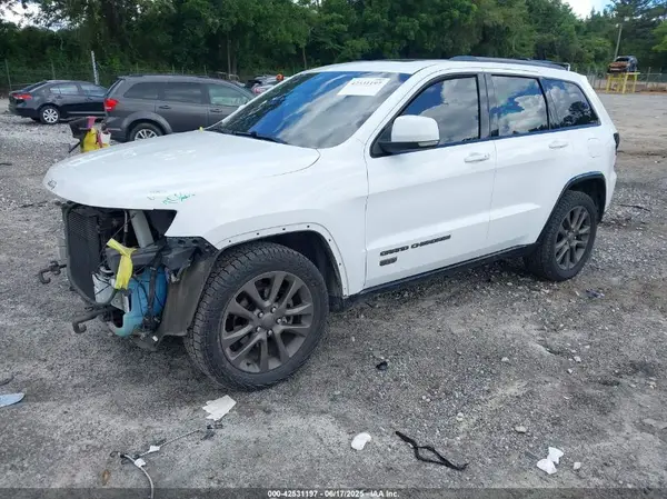 1C4RJEBG1GC392636 2016 JEEP GRAND CHEROKEE - Image 2