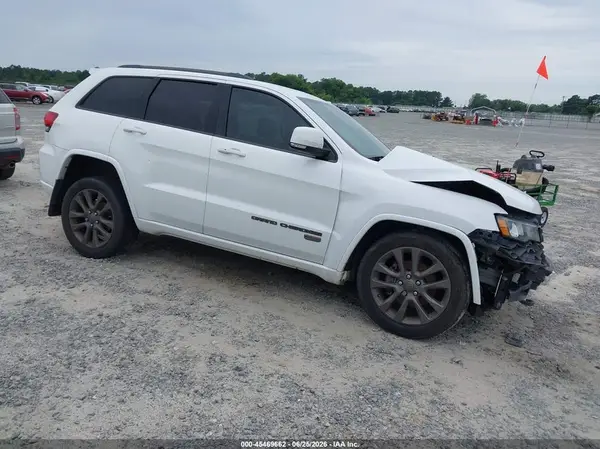 1C4RJEBG1GC500401 2016 JEEP GRAND CHEROKEE - Image 1